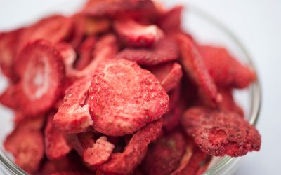Everything you need to know about the properties of dried strawberries