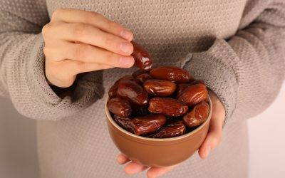 how to prepare and uses of dried dates